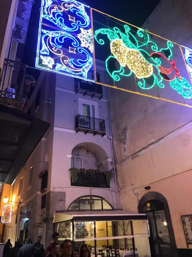 B&B In Centro Storico סלרנו מראה חיצוני תמונה